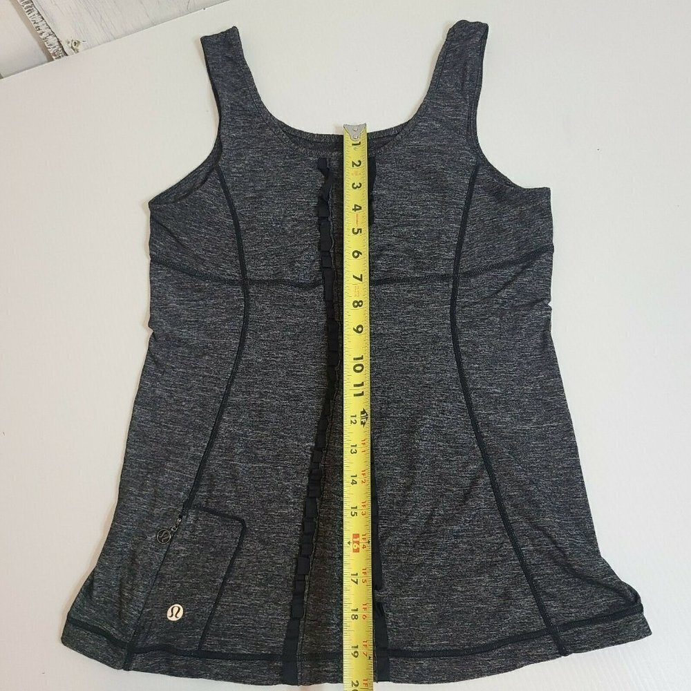 Lululemon Sleeveless Activewear Shirt Gym Tank Top Running Black Gray Size 8 - Picture 3 of 6